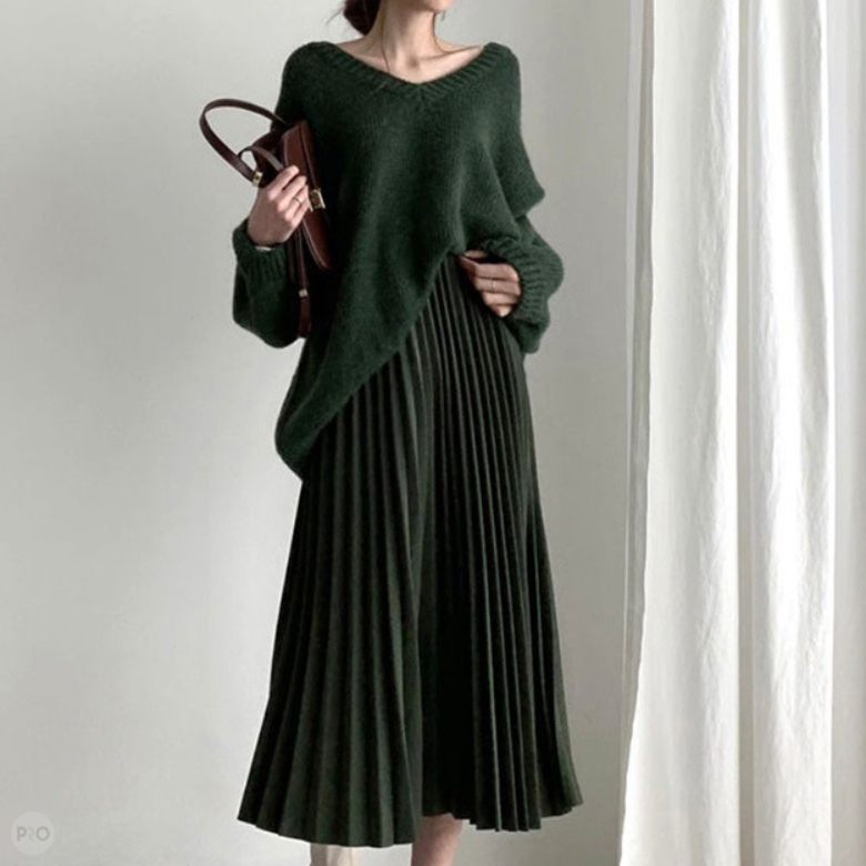 グリーン/セーター+グリーン/スカート