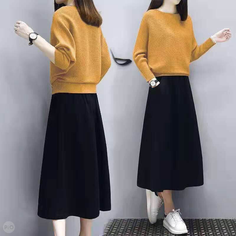 イエロー/セーター+ブラック/スカート